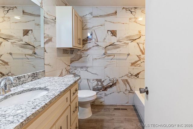 530 N Adair Street, Vinita, OK 74301