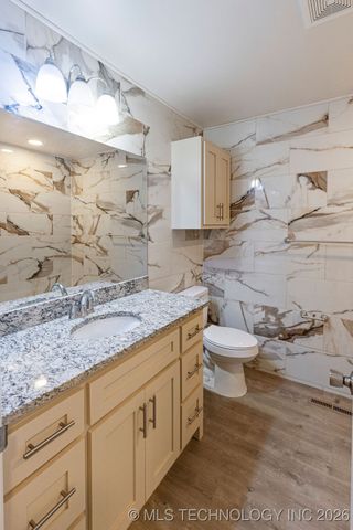 530 N Adair Street, Vinita, OK 74301