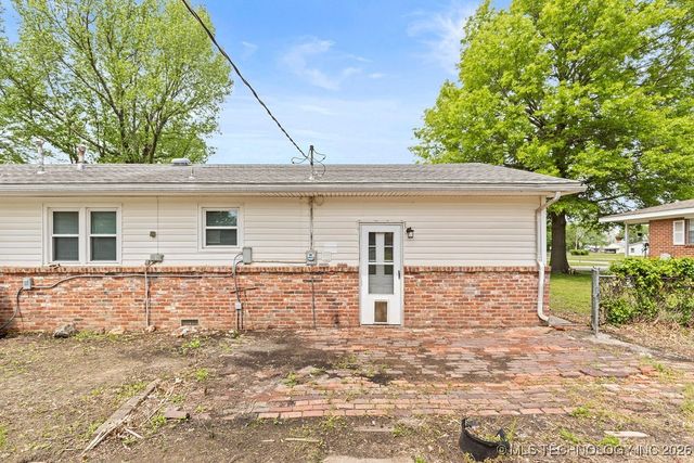 530 N Adair Street, Vinita, OK 74301