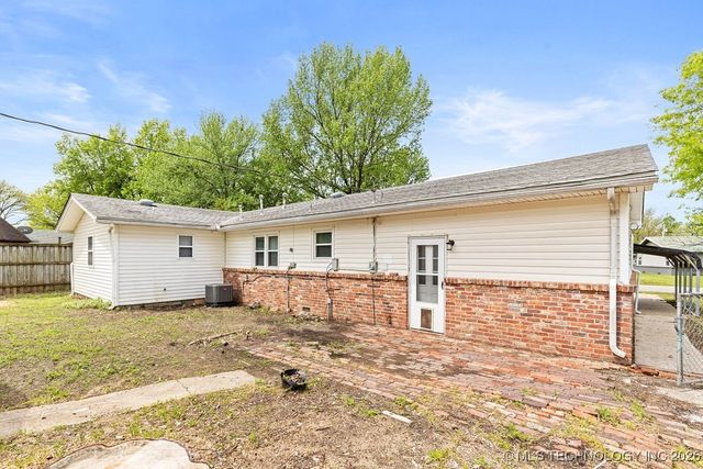 530 N Adair Street, Vinita, OK 74301
