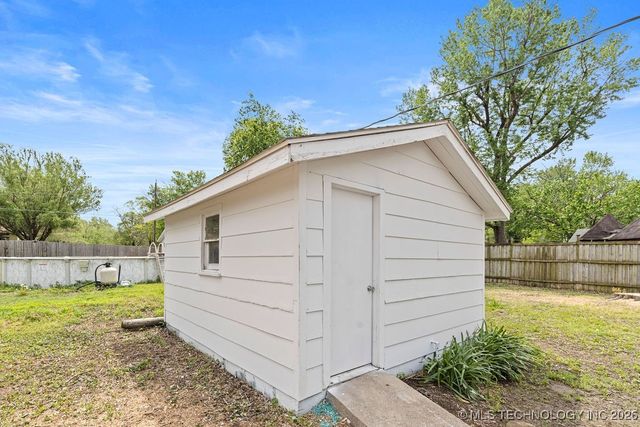 530 N Adair Street, Vinita, OK 74301