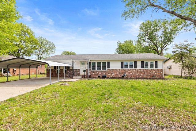 530 N Adair Street, Vinita, OK 74301
