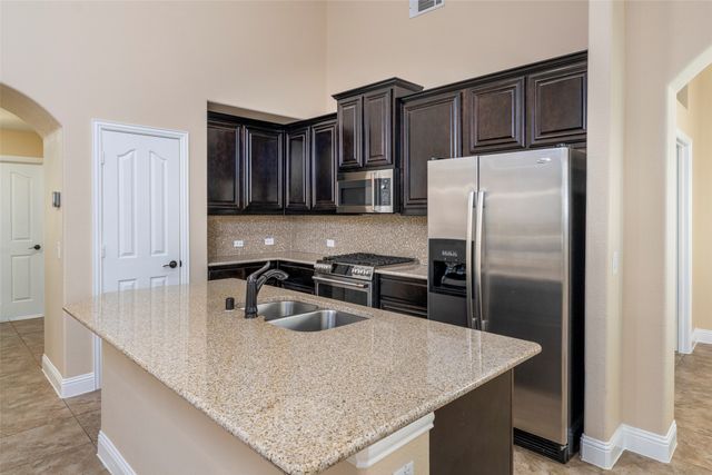 4316 Poppy Drive, Mansfield, TX 76063