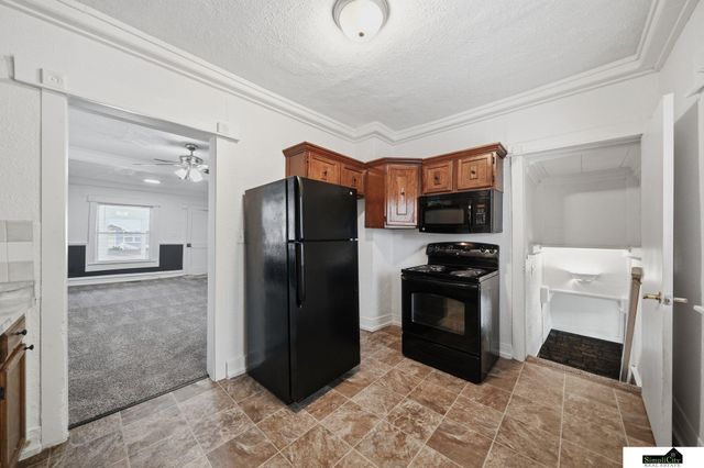 4851 Hillside Street, Lincoln, NE 68506