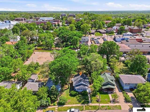 4851 Hillside Street, Lincoln, NE 68506