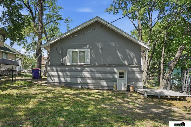 4851 Hillside Street, Lincoln, NE 68506