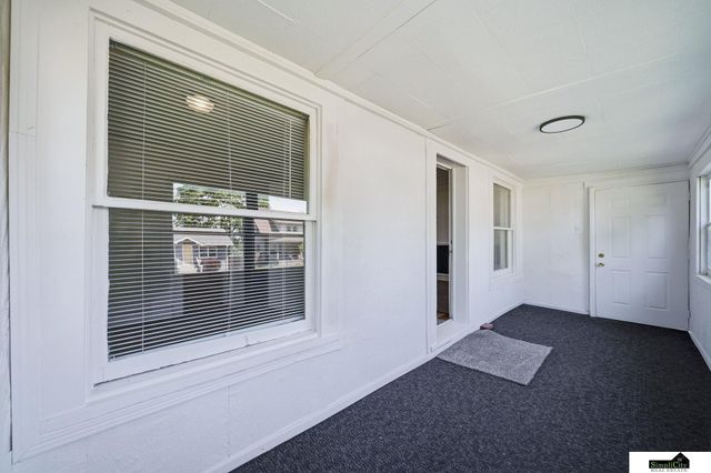 4851 Hillside Street, Lincoln, NE 68506
