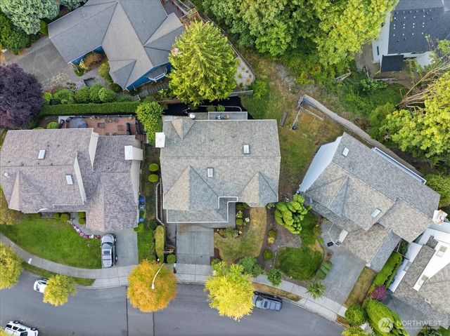 16832 119TH Place NE, Bothell, WA 98011
