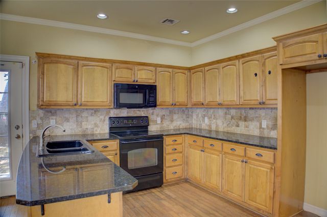 11206 S Birch Street, Jenks, OK 74037