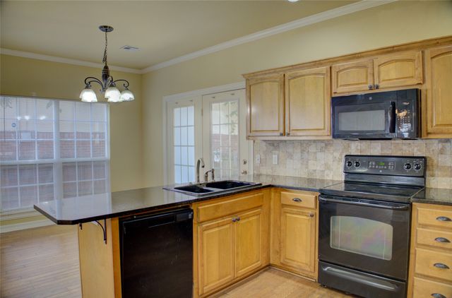 11206 S Birch Street, Jenks, OK 74037