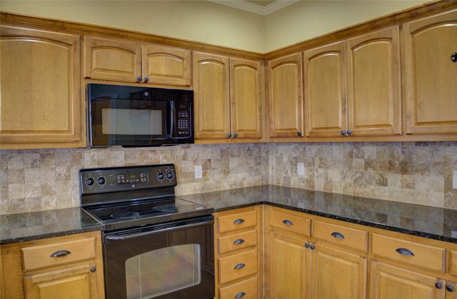 11206 S Birch Street, Jenks, OK 74037