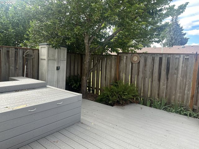 14272 Sw FARMINGTON Rd, Beaverton, OR 97005