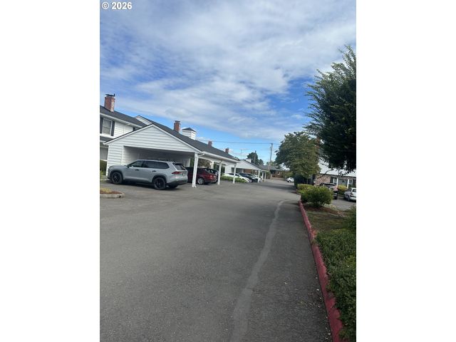 14272 Sw FARMINGTON Rd, Beaverton, OR 97005