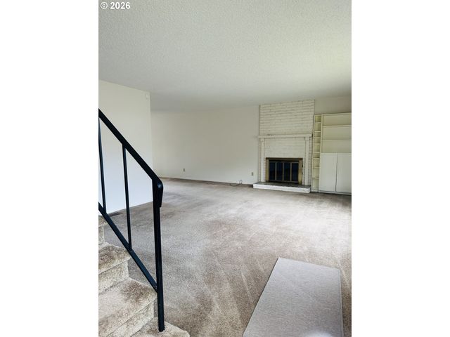 14272 Sw FARMINGTON Rd, Beaverton, OR 97005