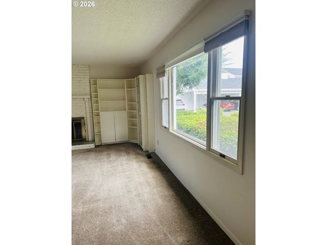 14272 Sw FARMINGTON Rd, Beaverton, OR 97005