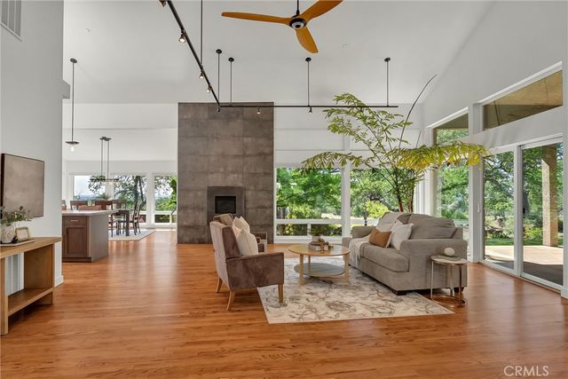 189 Indian Cliffs Drive, Chico, CA 95973