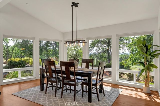 189 Indian Cliffs Drive, Chico, CA 95973