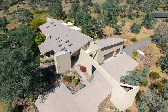 189 Indian Cliffs Drive, Chico, CA 95973