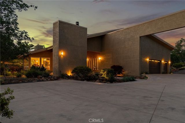189 Indian Cliffs Drive, Chico, CA 95973