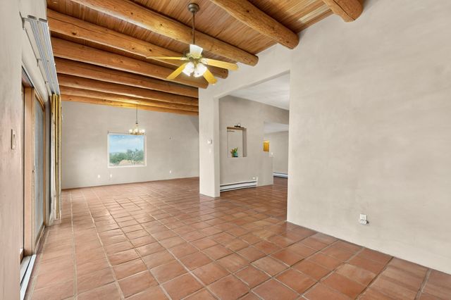 6 Enebro Place, Santa Fe, NM 87508