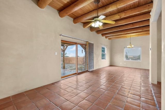 6 Enebro Place, Santa Fe, NM 87508