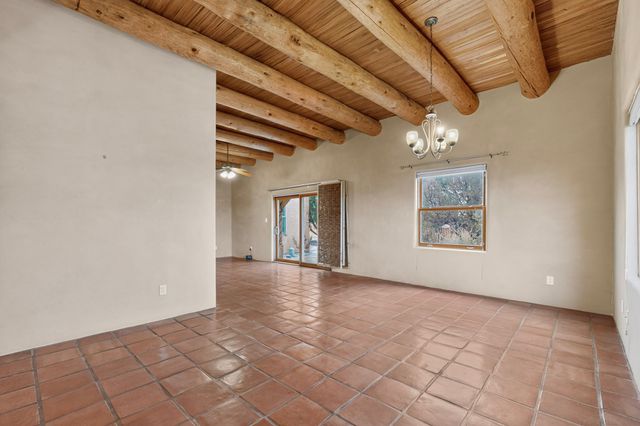 6 Enebro Place, Santa Fe, NM 87508