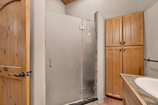 6 Enebro Place, Santa Fe, NM 87508