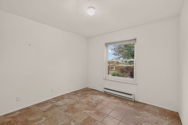 6 Enebro Place, Santa Fe, NM 87508