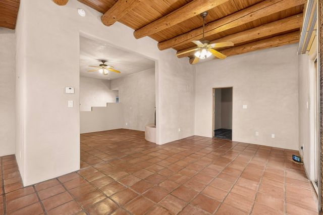 6 Enebro Place, Santa Fe, NM 87508