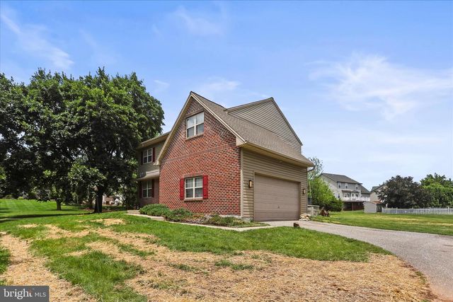 2168 BRANDYWINE LN, York, PA 17404