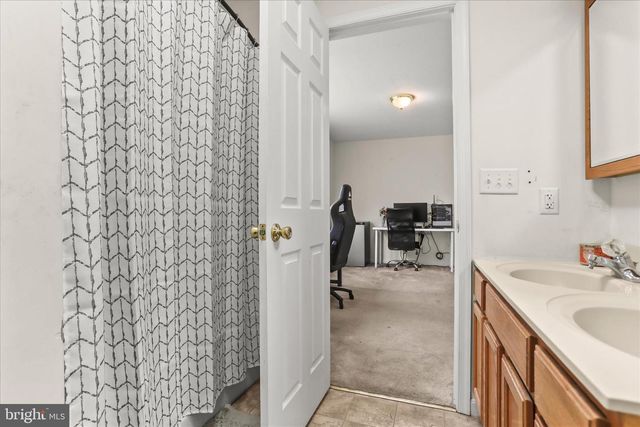 2168 BRANDYWINE LN, York, PA 17404