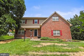 2168 BRANDYWINE LN, York, PA 17404