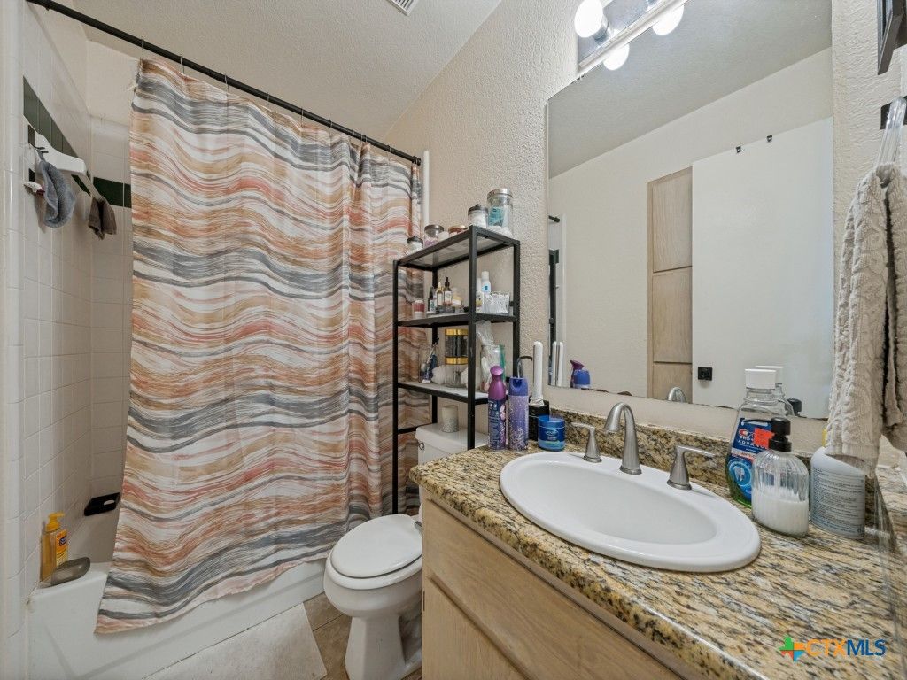 Image 6 of property listing at 4500 Fieldcrest Drive, Killeen, TX 76549