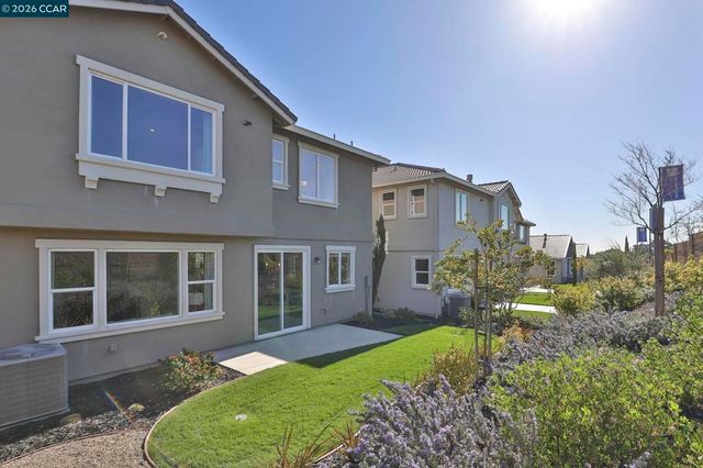 507 Yarrow Dr, Fairfield, CA 94534