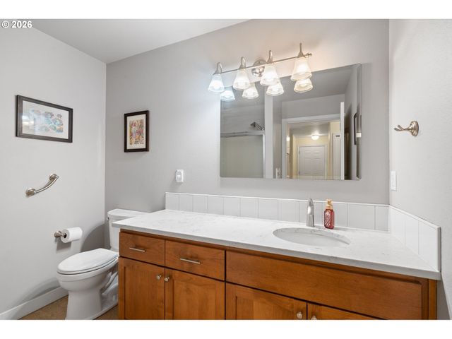 4736 W POWELL Blvd 129, Gresham, OR 97030