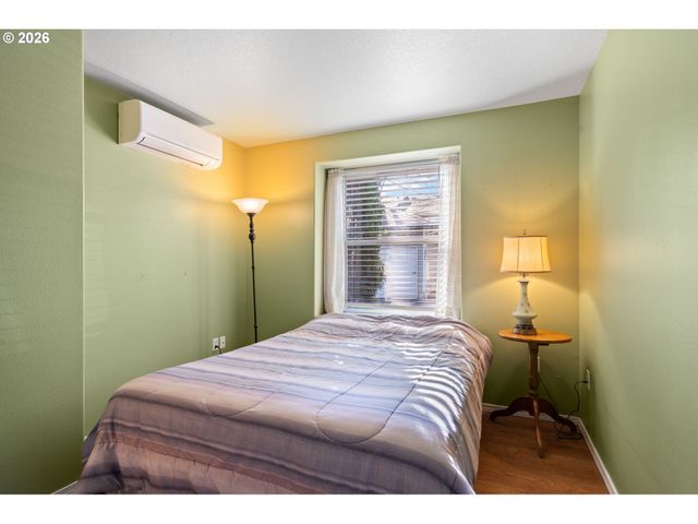 4736 W POWELL Blvd 129, Gresham, OR 97030