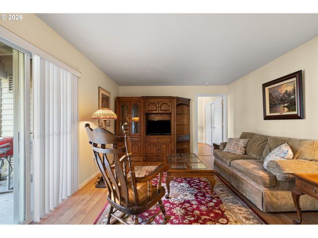 4736 W POWELL Blvd 129, Gresham, OR 97030