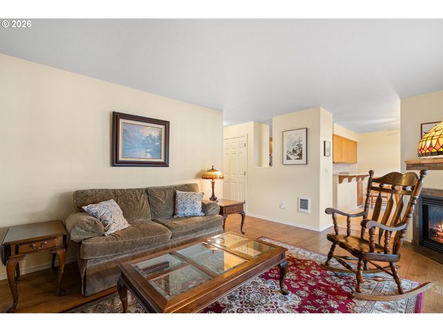 4736 W POWELL Blvd 129, Gresham, OR 97030