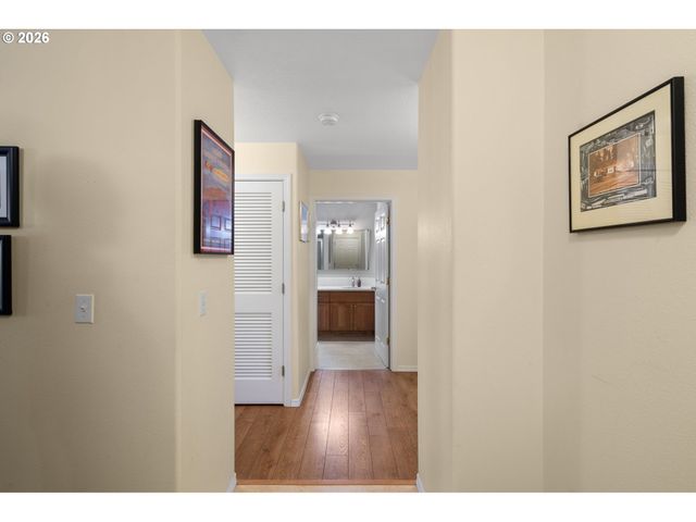 4736 W POWELL Blvd 129, Gresham, OR 97030