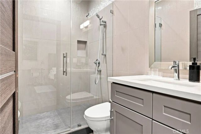 430 N Parish Place, Burbank, CA 91506