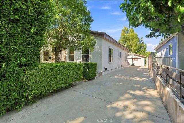 430 N Parish Place, Burbank, CA 91506