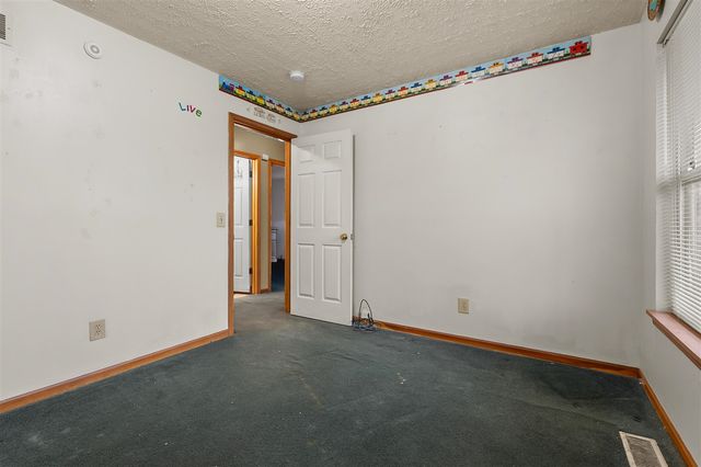 320 Phelps Avenue, Kalamazoo, MI 49048