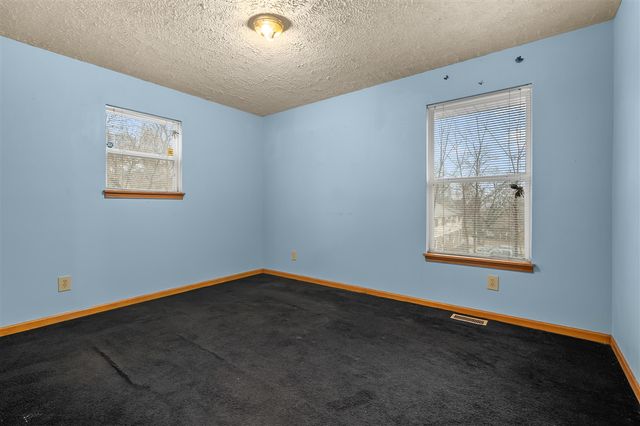 320 Phelps Avenue, Kalamazoo, MI 49048