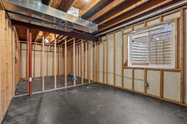 320 Phelps Avenue, Kalamazoo, MI 49048