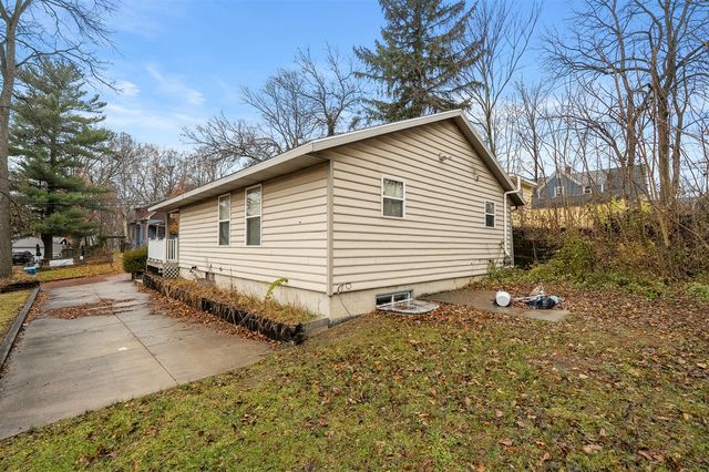 320 Phelps Avenue, Kalamazoo, MI 49048