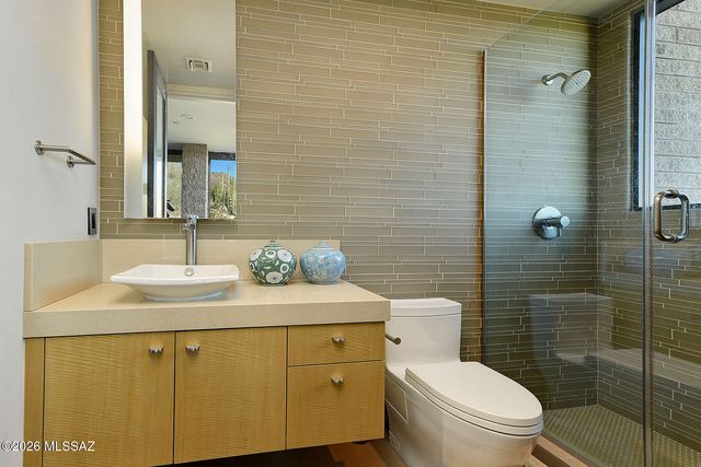 6830 N Hole-In-The-Wall Way, Tucson, AZ 85750