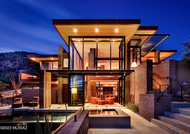 6830 N Hole-In-The-Wall Way, Tucson, AZ 85750