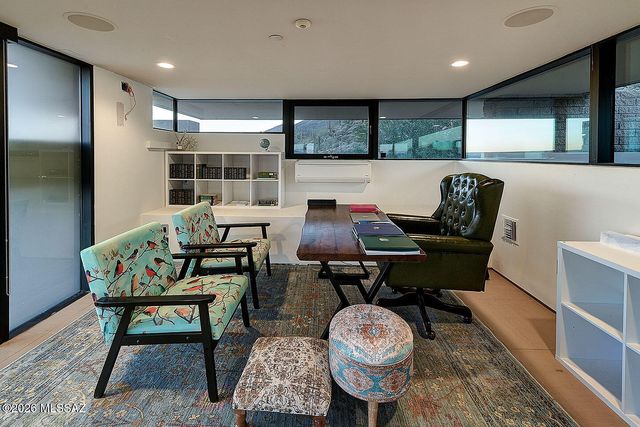 6830 N Hole-In-The-Wall Way, Tucson, AZ 85750