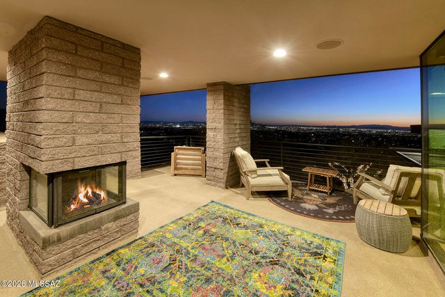 6830 N Hole-In-The-Wall Way, Tucson, AZ 85750