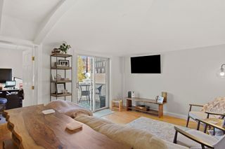 266 Essex St 6, Salem, MA 01970